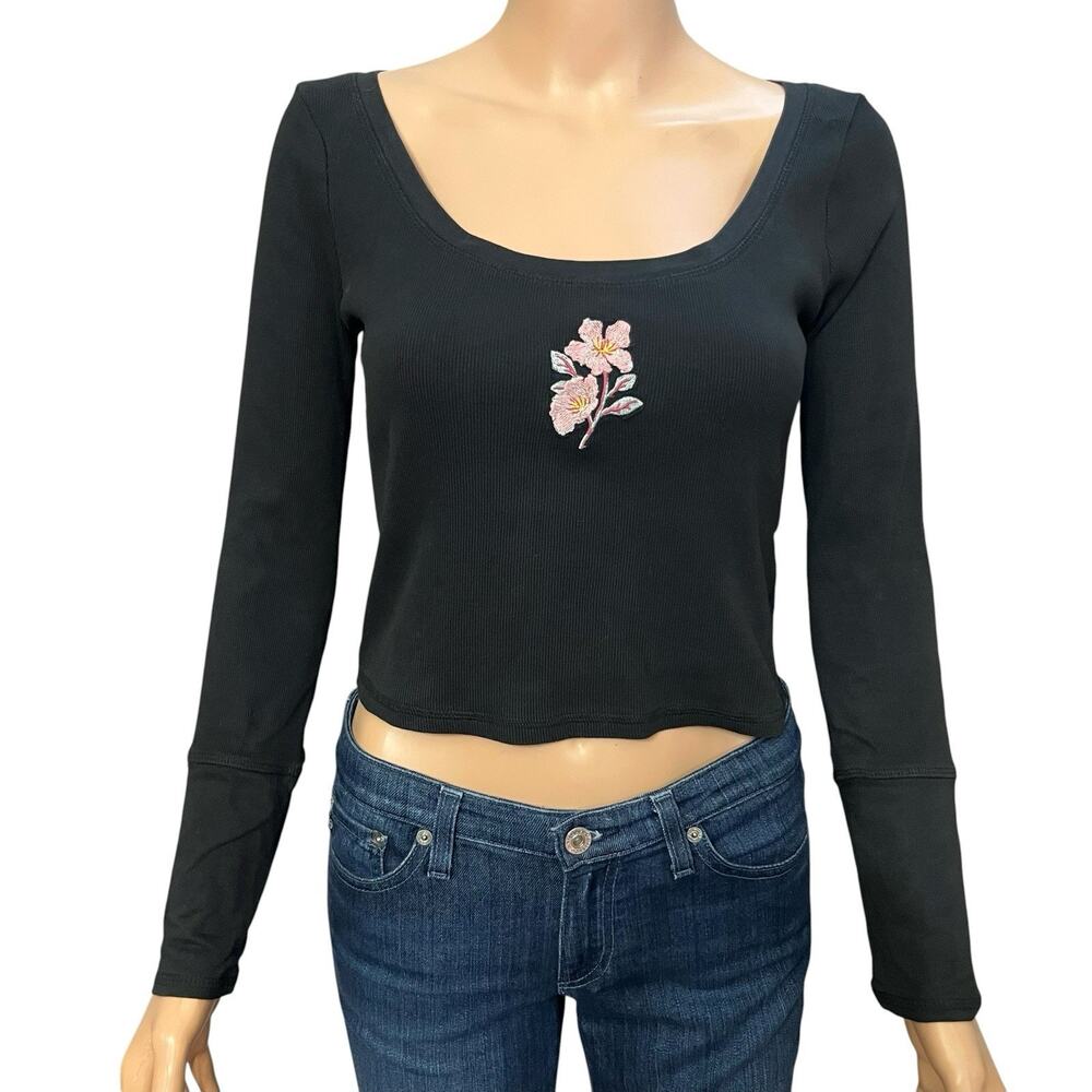 Free People Intimately At The Park Floral Embroidered Tee Small Ribbed Cropped